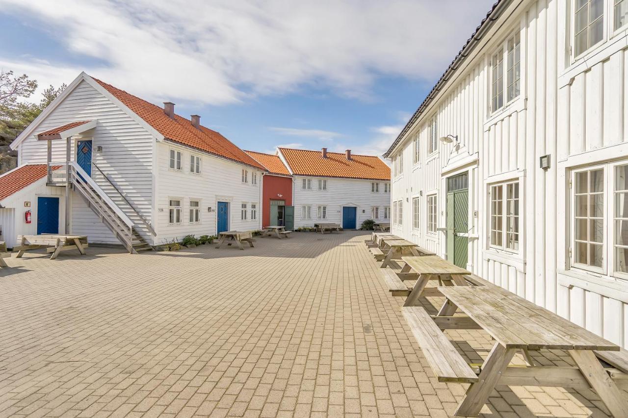 Skottevik Feriesenter Hotel Buitenkant foto